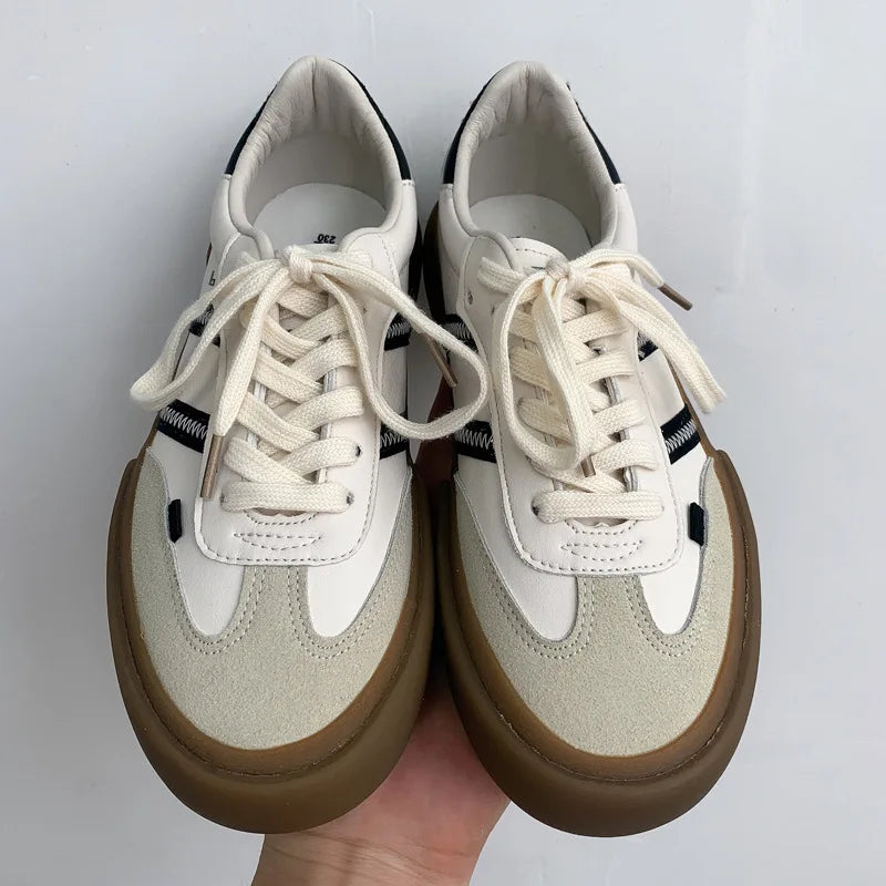 2021 Autumn New Luxury Shoes for Woman Classic Sneakers Women Leather Retro Low Cut Lace -Up Casual Women Sneakers plus Size 44